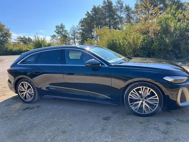 Schwarz Gebraucht 2024 Audi A5 Coupé | 50.850 € (Fairer Preis) - Bild 1/4
