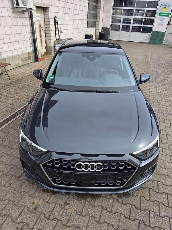 Second-hand Audi A1 Advanced 116 CP (85 kW) 2020 Gri SUV