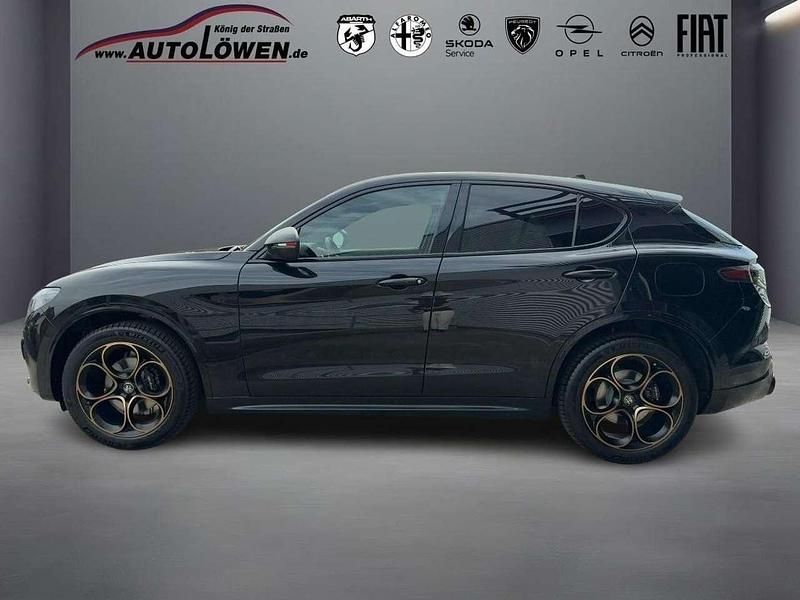 Neu Alfa Romeo Stelvio 280 PS (205 kW) 2025 Nero vulcano, metallic SUV