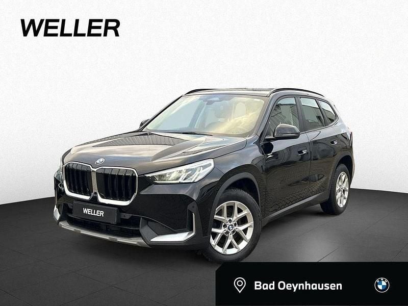 Bmw x1 sdrive18d (schwarz) Gebraucht 2023 BMW X1 Comfort Edition SUV | 27.850 € (Superpreis) - Bild 1/4
