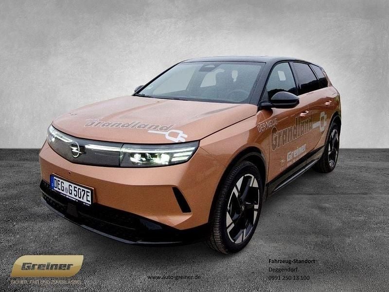 Braun Gebraucht 2024 Opel Grandland Electric SUV | 45.989 € (Fairer Preis) - Bild 1/4