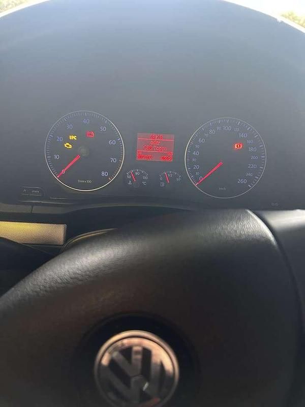 Gebraucht VW Golf VI Edition 140 PS (102 kW) 2008 Kleinwagen