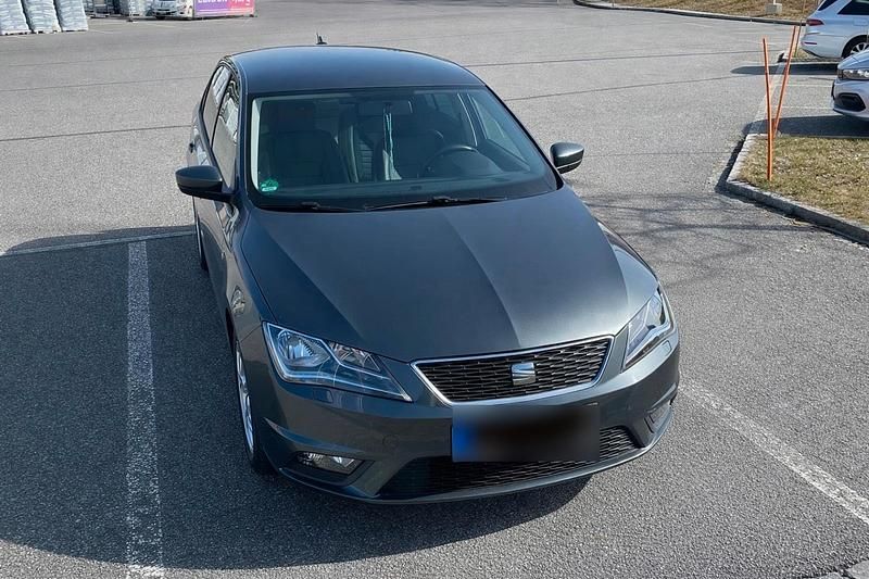 Gebraucht Seat Toledo 122 PS (89 kW) 2013 Grau Kleinwagen