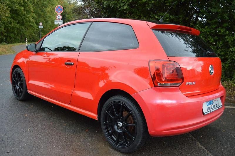 Gebraucht VW Polo Trendline 60 PS (44 kW) 2010 Rot Kleinwagen