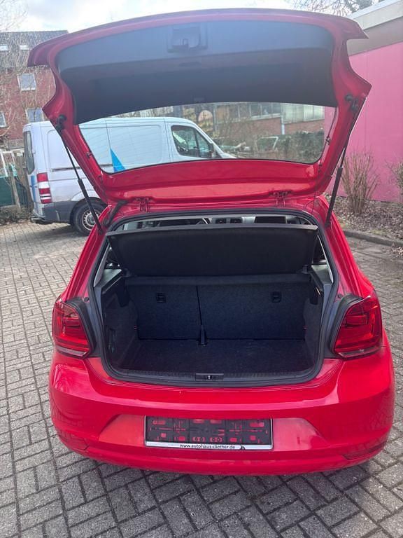 Gebraucht VW Polo Allstar 90 PS (66 kW) 2015 Rot Coupé