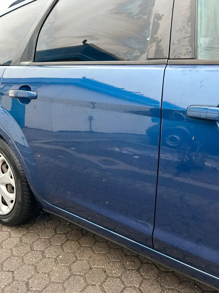 Używany Ford Focus 101 KM (74 kW) 2010 Niebieski Kombi