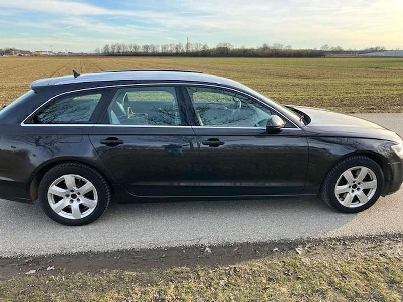 Gebraucht Audi A6 232 PS (170 kW) 2014 Grau Kombi