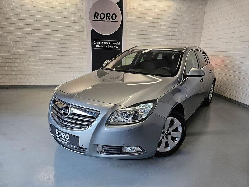 Silber Gebraucht 2013 Opel Insignia Active Kombi | 7.600 € (Fairer Preis) - Bild 1/4