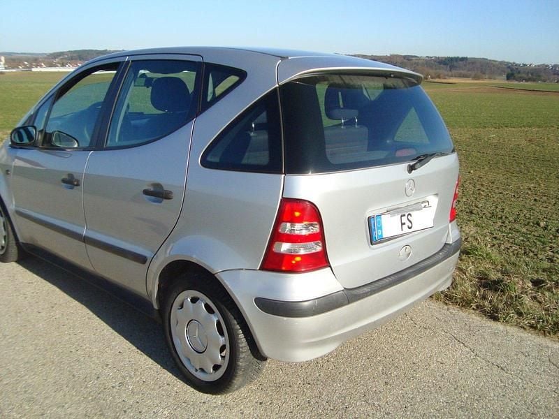Gebraucht Mercedes A140 82 PS (60 kW) 2003 Silber Limousine