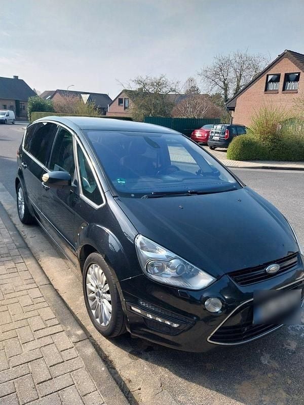 Gebraucht Ford S-MAX Titanium 163 PS (119 kW) 2011 Schwarz Van / Kleinbus