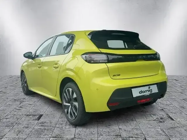 Gebraucht Peugeot 208 Active 101 PS (74 kW) 2024 Agueda gelb Kleinwagen