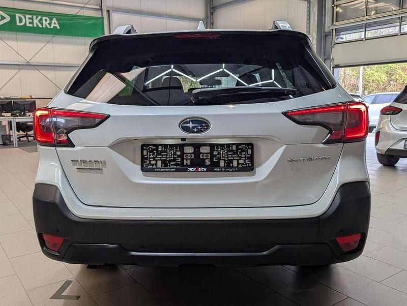 Gebraucht Subaru Outback Platinum 169 PS (124 kW) 2023 Weiß Kombi