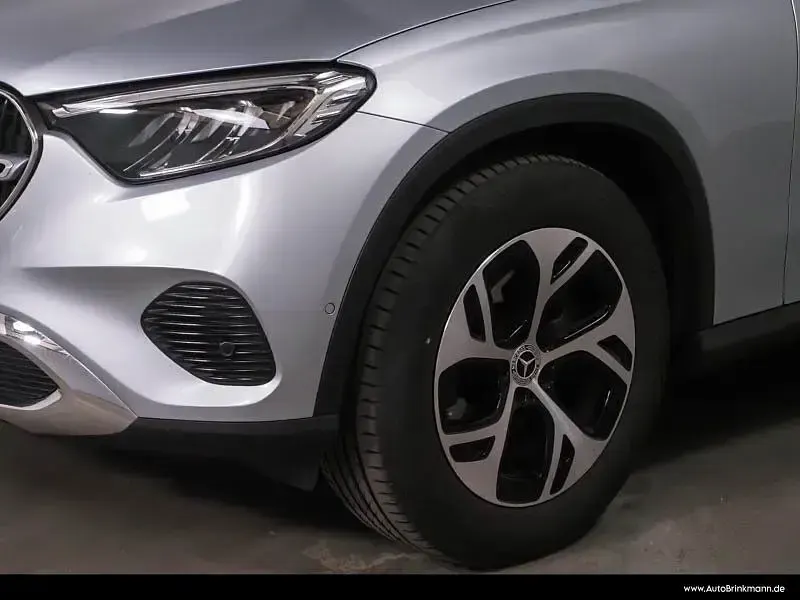 Gebraucht Mercedes GLC200 Advanced Plus 204 PS (150 kW) 2025 Lack hightechsilber SUV