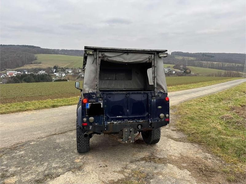 Gebraucht Land Rover Defender SE 122 PS (89 kW) 2003 Blau Kombi