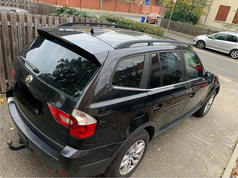 Schwarz Gebraucht 2005 BMW X3 SUV | 3.200 € (Superpreis) - Bild 1/4
