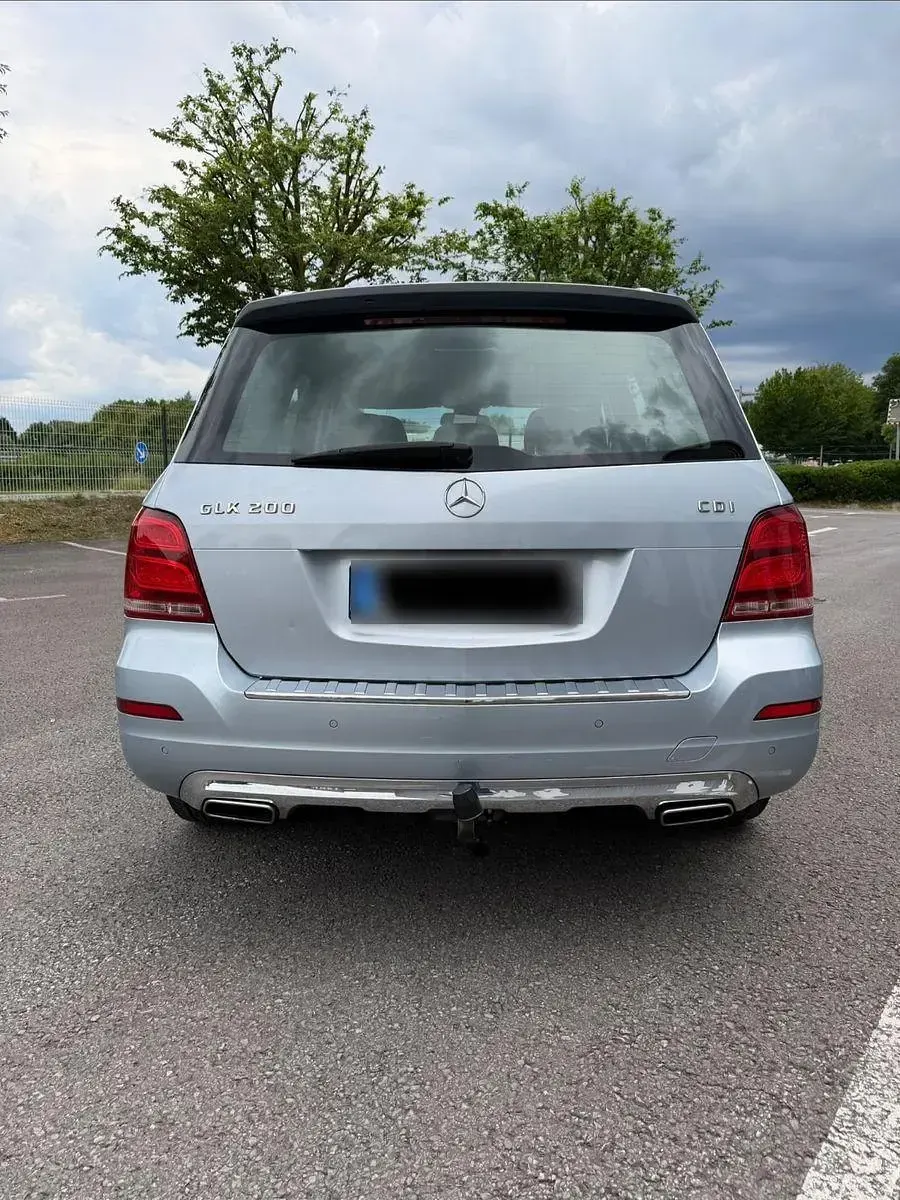 Gebraucht Mercedes GLK200 143 PS (105 kW) 2014 Silber SUV