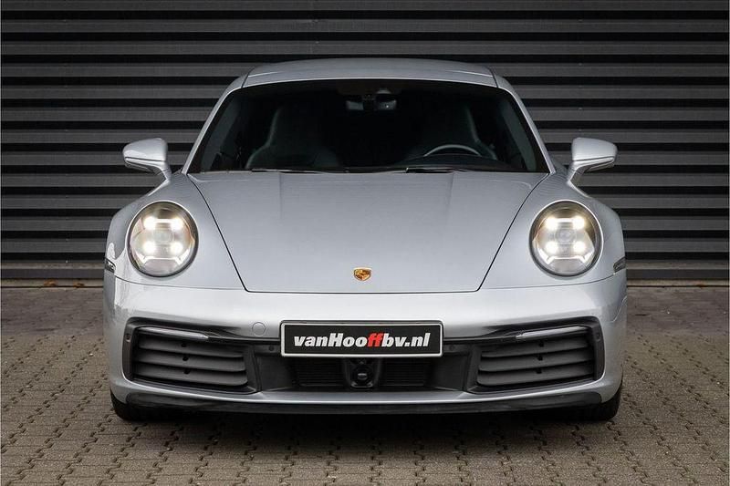 Gebraucht Porsche 911 Carrera 385 PS (283 kW) 2021 Silber Coupé
