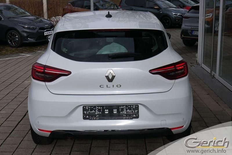 Gebraucht Renault Clio V Intens 91 PS (66 kW) 2021 Weiß Limousine