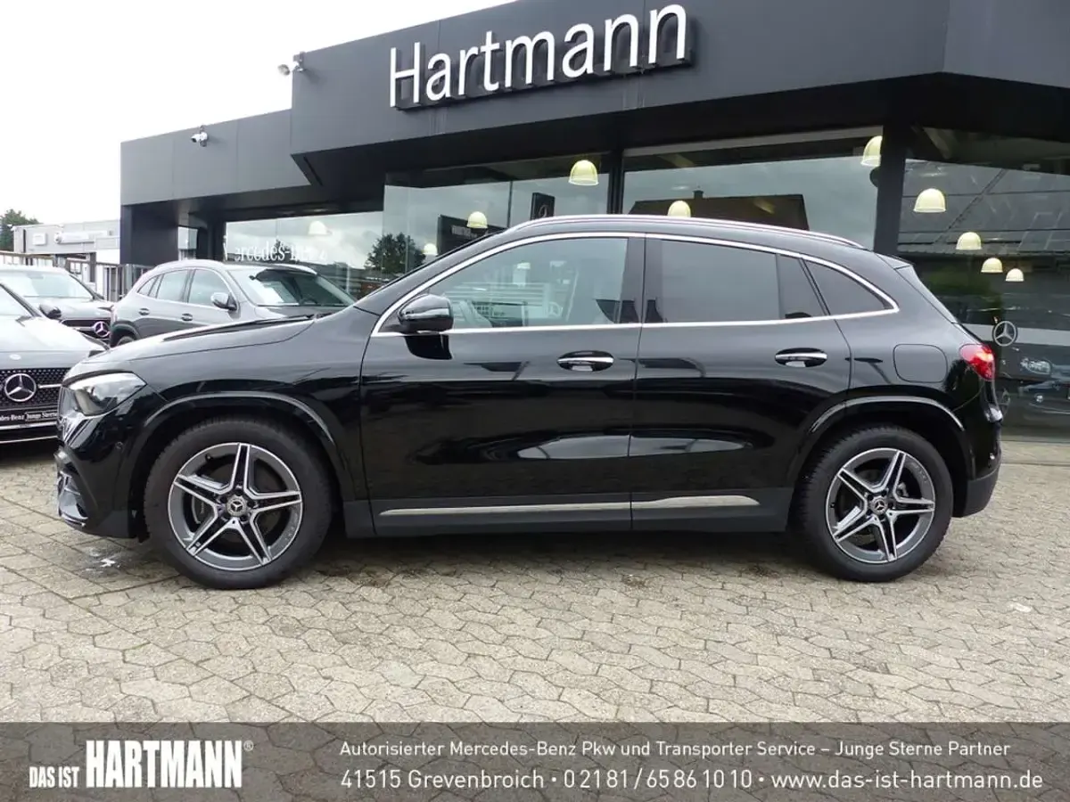 Gebraucht Mercedes GLA200 Advanced Plus 163 PS (119 kW) 2024 Unilack nachtschwarz SUV