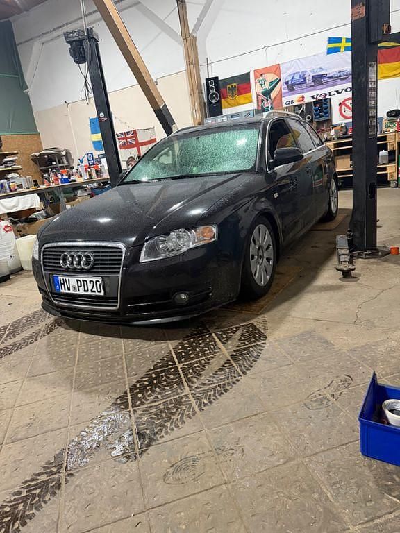 Gebraucht Audi A4 S-Line 140 PS (102 kW) 2005 Schwarz Kombi
