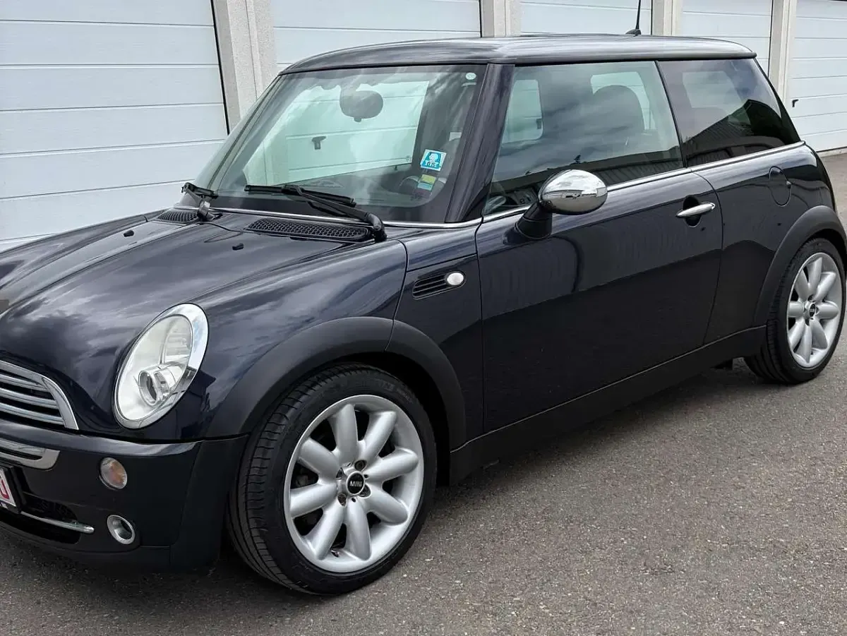 Gebraucht Mini Cooper 116 PS (85 kW) 2006 Astro black metallic Kleinwagen