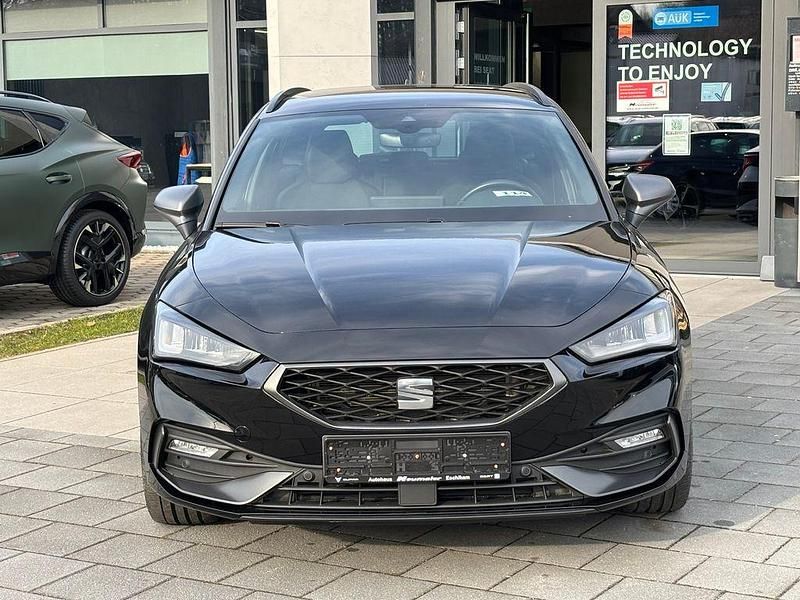 Gebraucht Seat Leon FR 150 PS (110 kW) 2023 Schwarz Limousine
