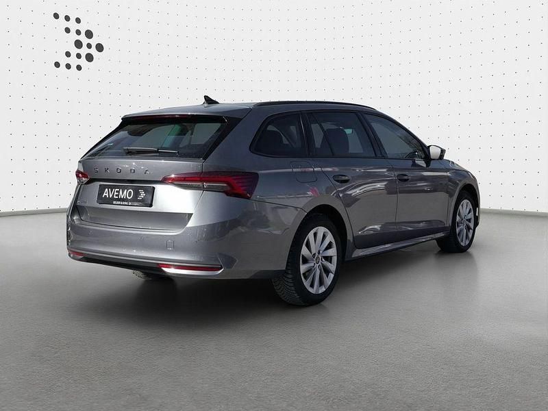 Gebraucht Skoda Octavia Selection 150 PS (110 kW) 2025 Graphitegrau metallic Kombi