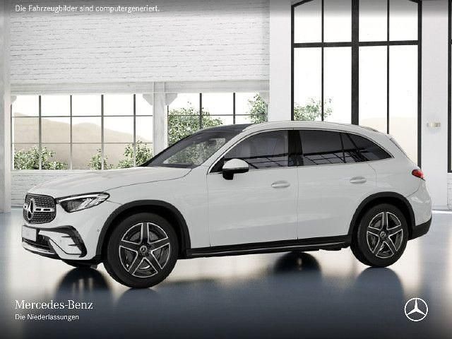Weiß Gebraucht 2023 Mercedes GLC200 AMG SUV | 52.890 € (Etwas zu teuer) - Bild 1/4