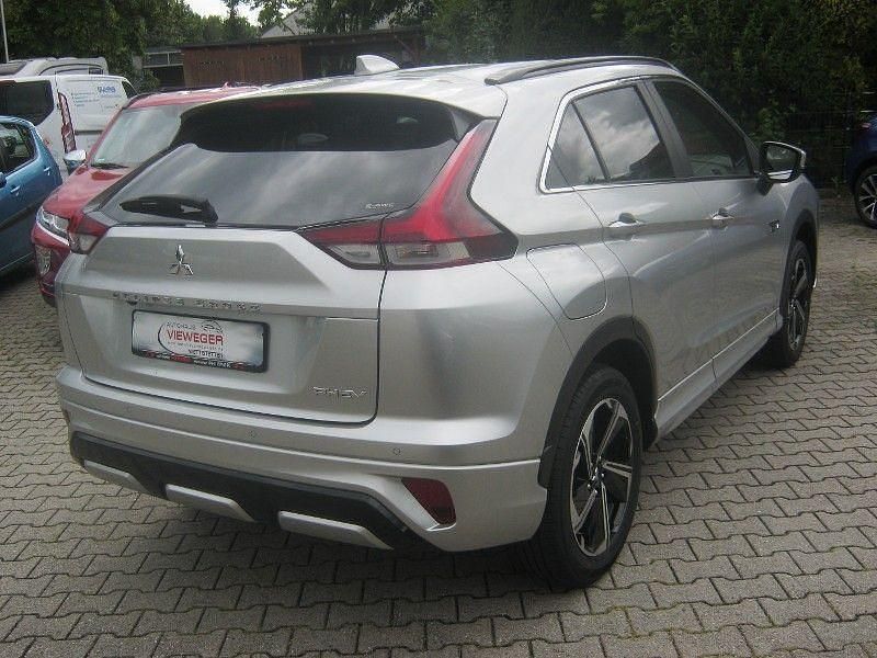Neu Mitsubishi Eclipse Cross Select 188 PS (138 kW) 2025 Silber SUV