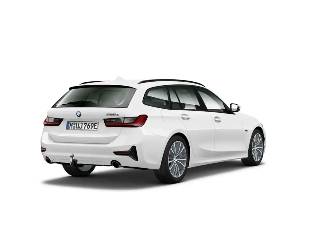 Gebraucht BMW 320e Advantage 204 PS (150 kW) 2022 Alpinweiss iii Kombi