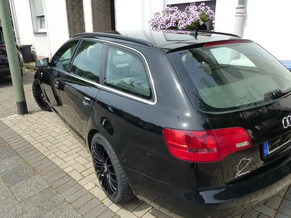 Gebraucht Audi A6 Performance 179 PS (131 kW) 2005 Schwarz Kombi