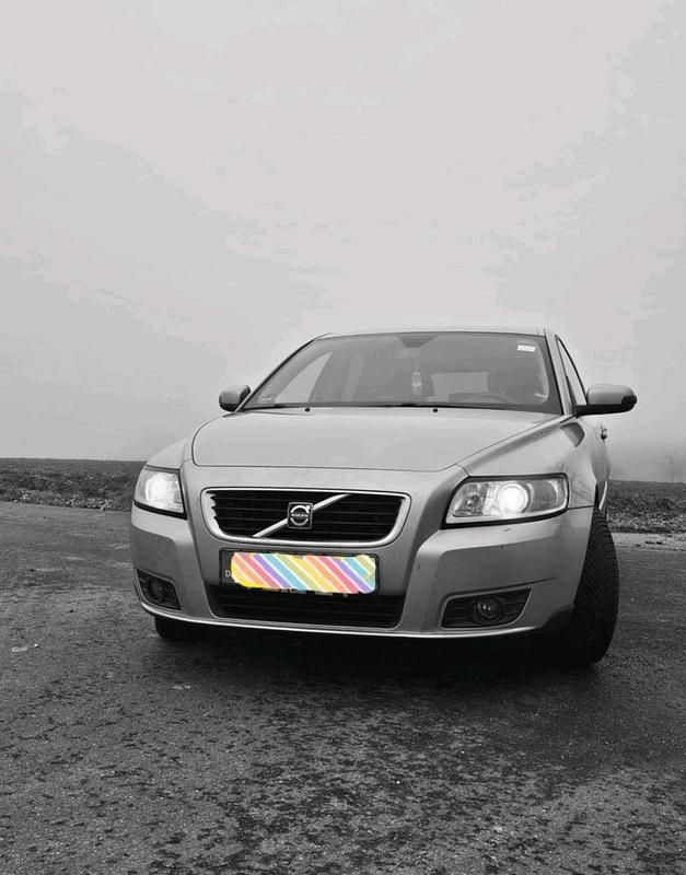 Gebraucht Volvo V50 101 PS (74 kW) 2008 Silber Kombi
