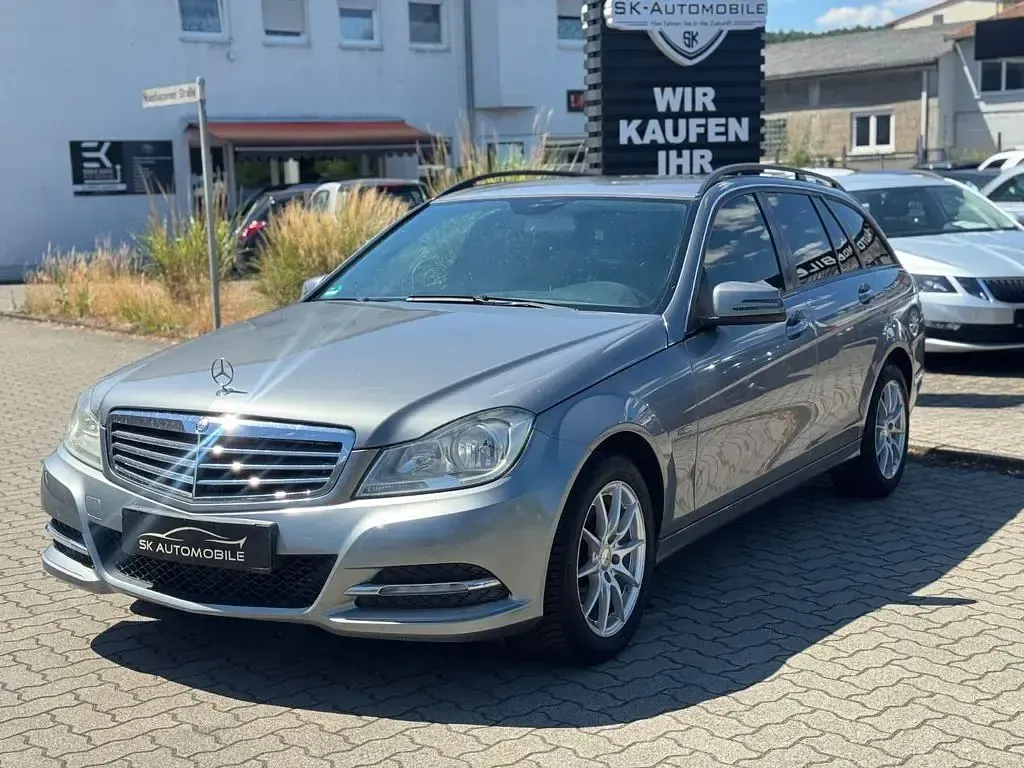 Gebraucht Mercedes C220 170 PS (125 kW) 2012 Silber Limousine