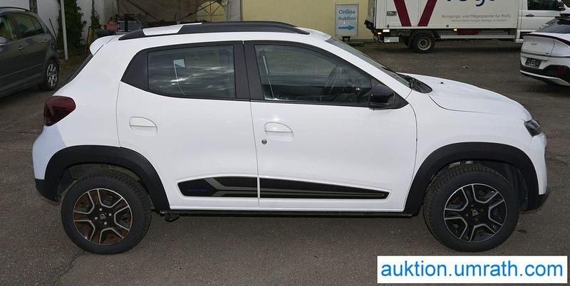 Gebraucht Dacia Spring Comfort 33 kW (45 PS) 2022 Weiß Kleinwagen