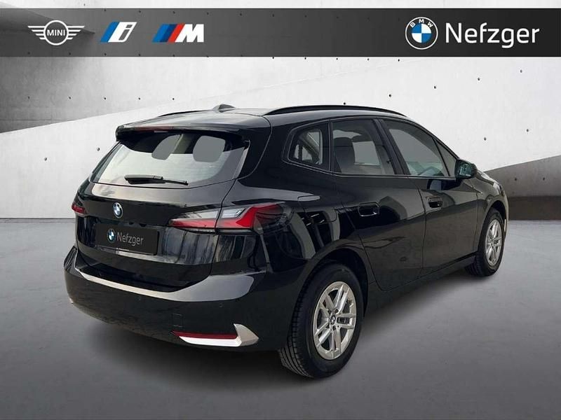 Gebraucht BMW 218 Active Tourer 150 PS (110 kW) 2023 Schwarz ii Van / Kleinbus