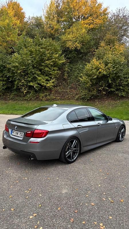Grau Gebraucht 2011 BMW 535 M Sport Limousine | 18.500 € (Teuer) - Bild 1/4