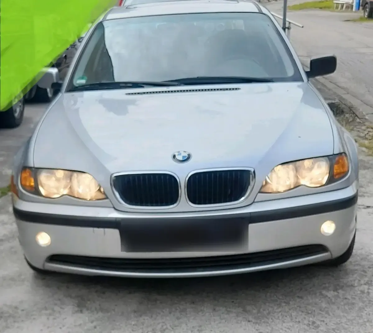 Gebraucht BMW 318 143 PS (105 kW) 2004 Silber Limousine