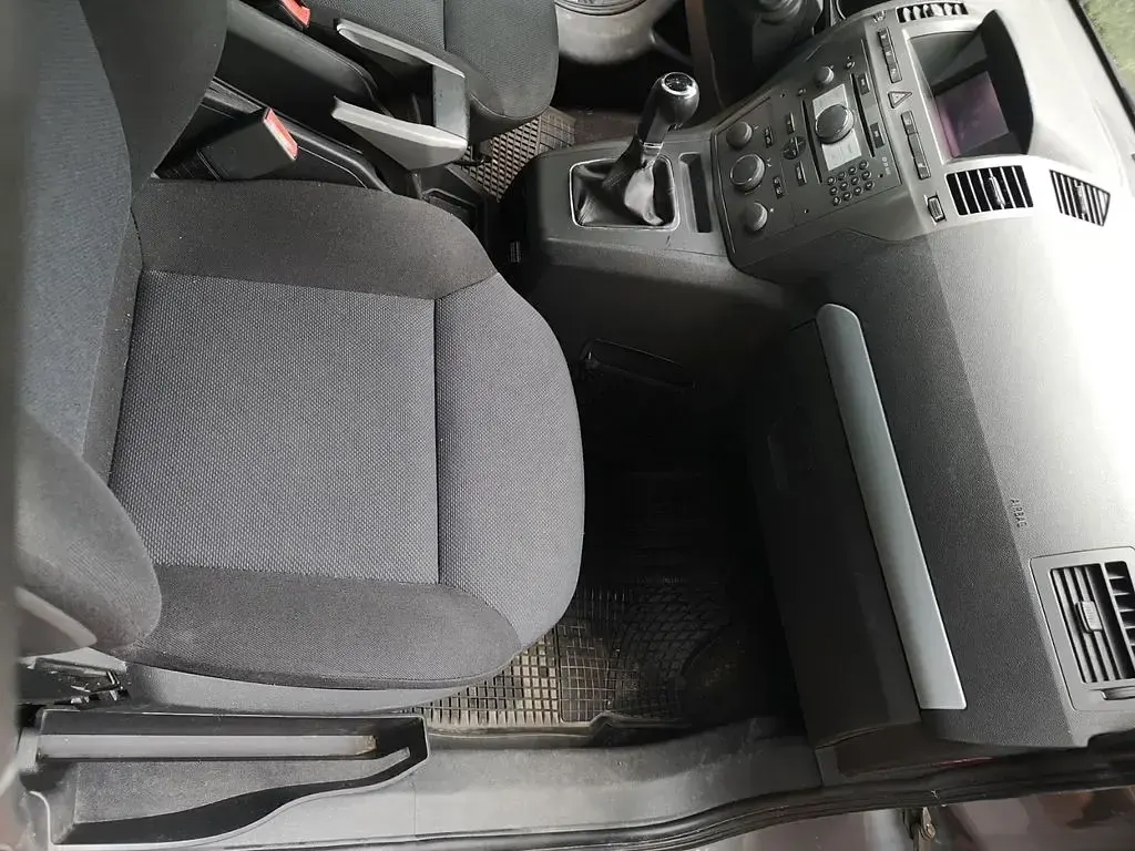 Gebraucht Opel Zafira Catch Me 140 PS (102 kW) 2007 Grau Van / Kleinbus