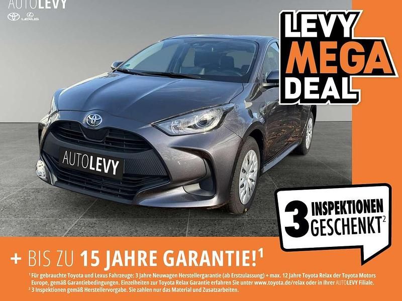 Marlingrau metallic Gebraucht 2021 Toyota Yaris Basis | 14.590 € (Fairer Preis) - Bild 1/4
