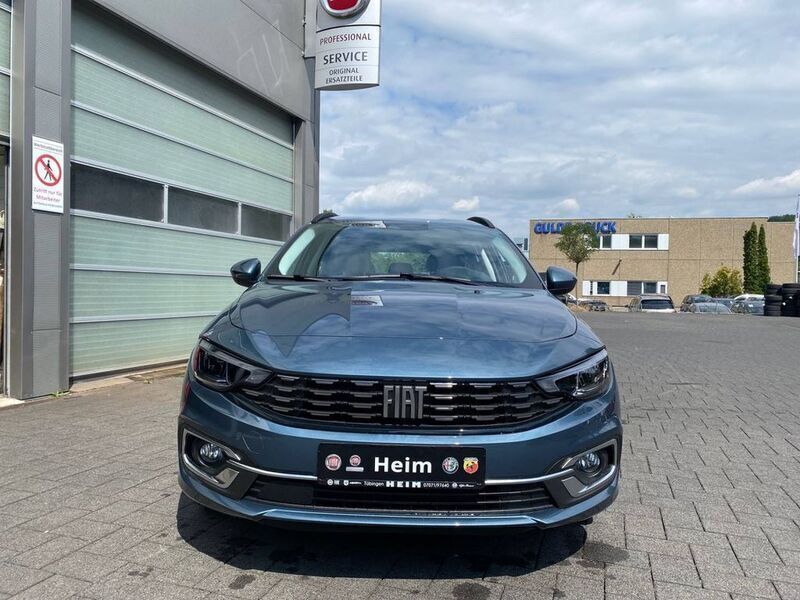 Gebraucht Fiat Tipo 131 PS (96 kW) 2022 Blau metallic Kombi