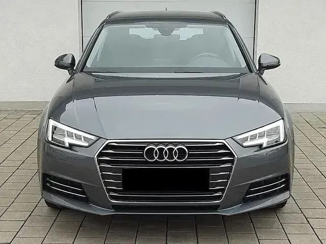 Gebraucht Audi A4 Design 240 PS (176 kW) 2017 Monsungrau metallic Kombi