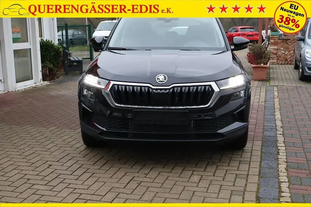 Neu Skoda Karoq 150 PS (110 kW) 2025 Schwarz SUV