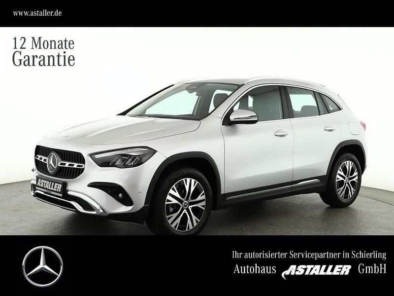 Iridiumsilber Gebraucht 2023 Mercedes GLA200 Progressive SUV | 34.500 € (Guter Preis) - Bild 1/4