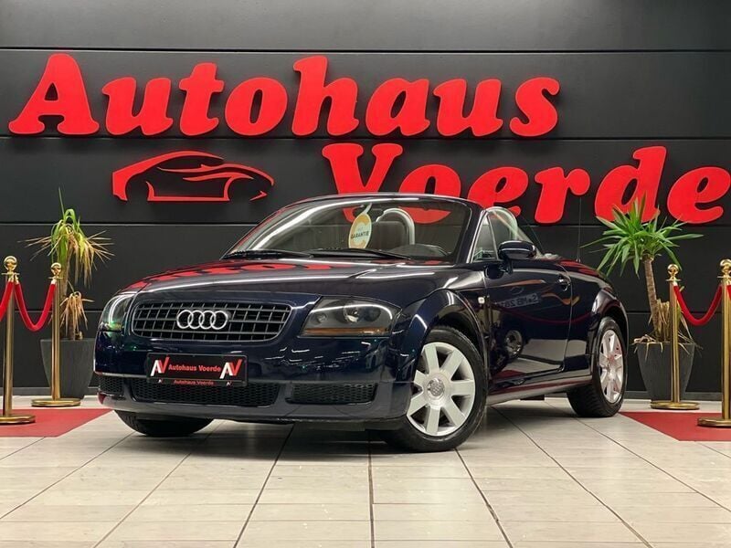 Blau Gebraucht 2002 Audi TT Roadster Sport Cabrio | 11.990 € (Etwas zu teuer) - Bild 1/4