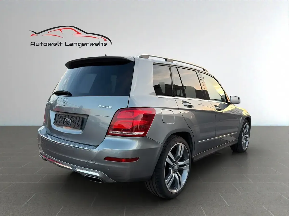 Gebraucht Mercedes GLK350 265 PS (194 kW) 2014 Silber SUV