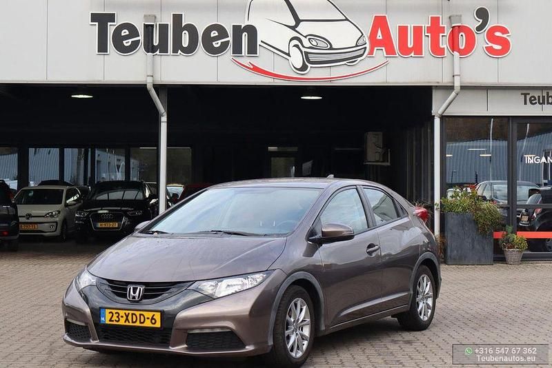 Gebraucht Honda Civic 140 PS (102 kW) 2012 Braun Limousine