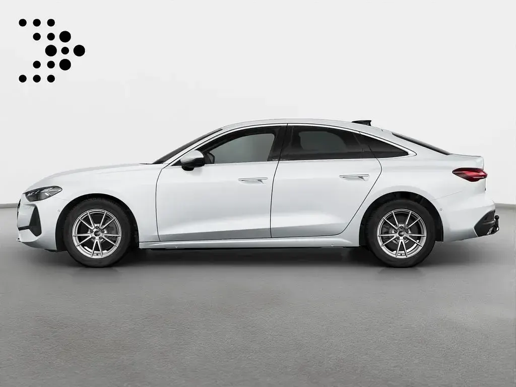 Gebraucht Audi A5 Sport 204 PS (150 kW) 2025 Gletscherweiß metallic Limousine