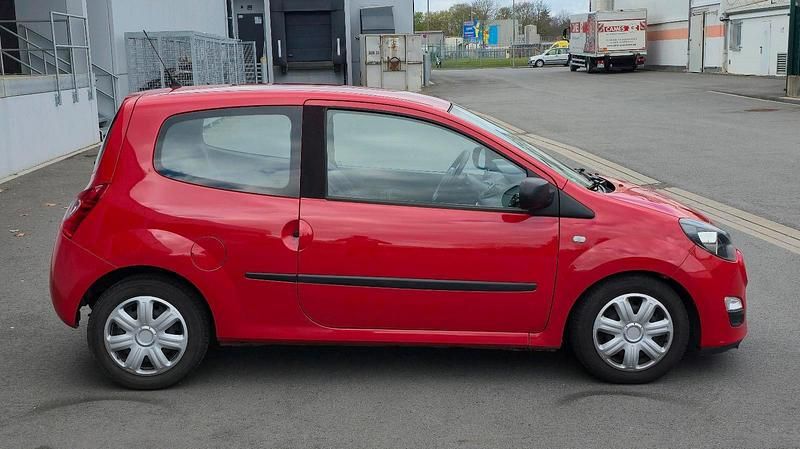 Gebraucht Renault Twingo 75 PS (55 kW) 2014 Rot Kleinwagen