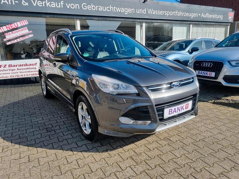 Gebraucht Ford Kuga 163 PS (119 kW) 2014 Grau SUV