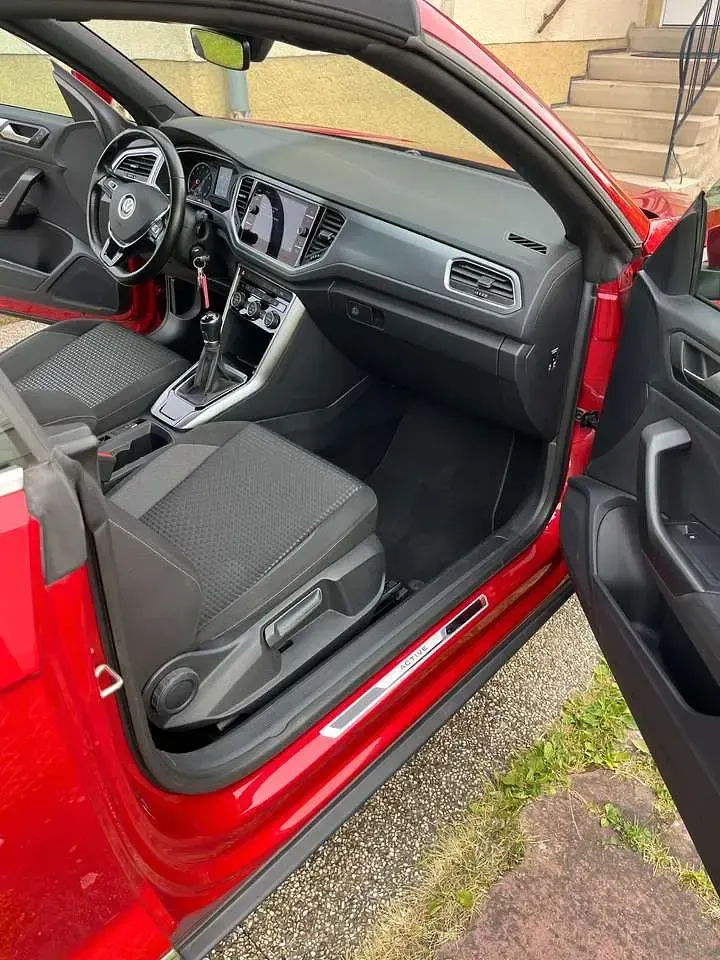 Gebraucht VW T-Roc Cabriolet 110 PS (80 kW) 2021 Rot Cabrio